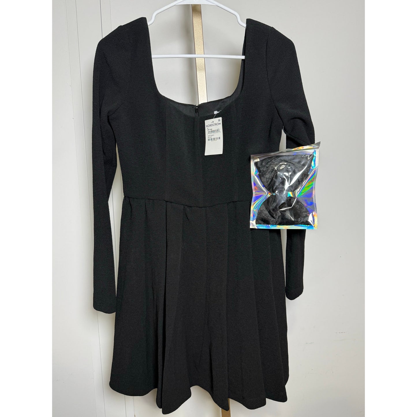 WAYF Jourdan Sloane Mini Dress Women's Long Sleeve Pleated Black NWT