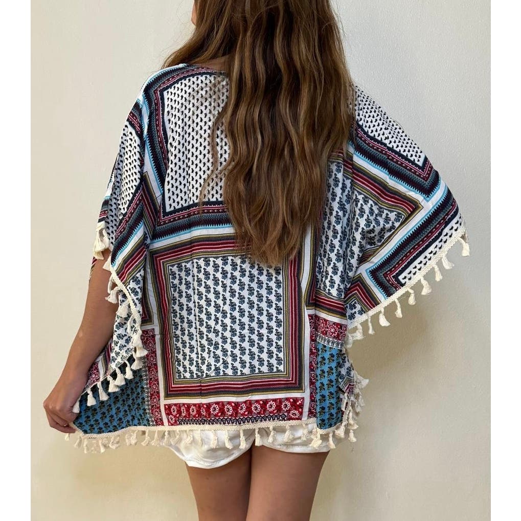 Geometric tribal one size poncho