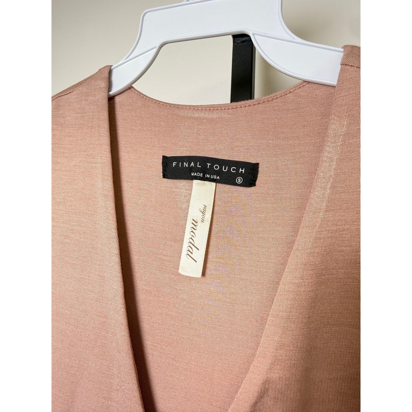 Mauve Sleeveless V-Neck Bodysuit – Final Touch (NWOT)