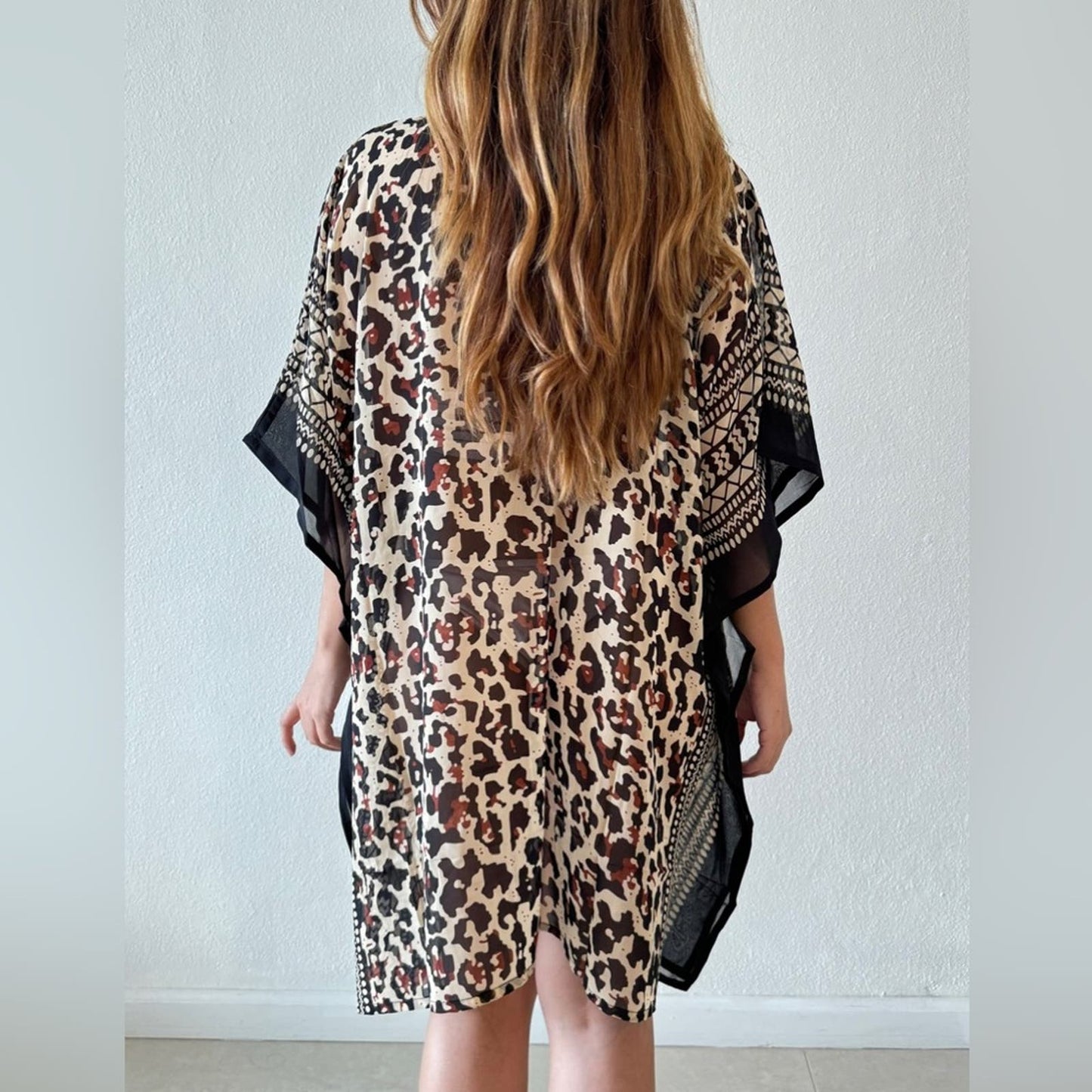 Bijoux Terner One size fits all animal print beach cover-up