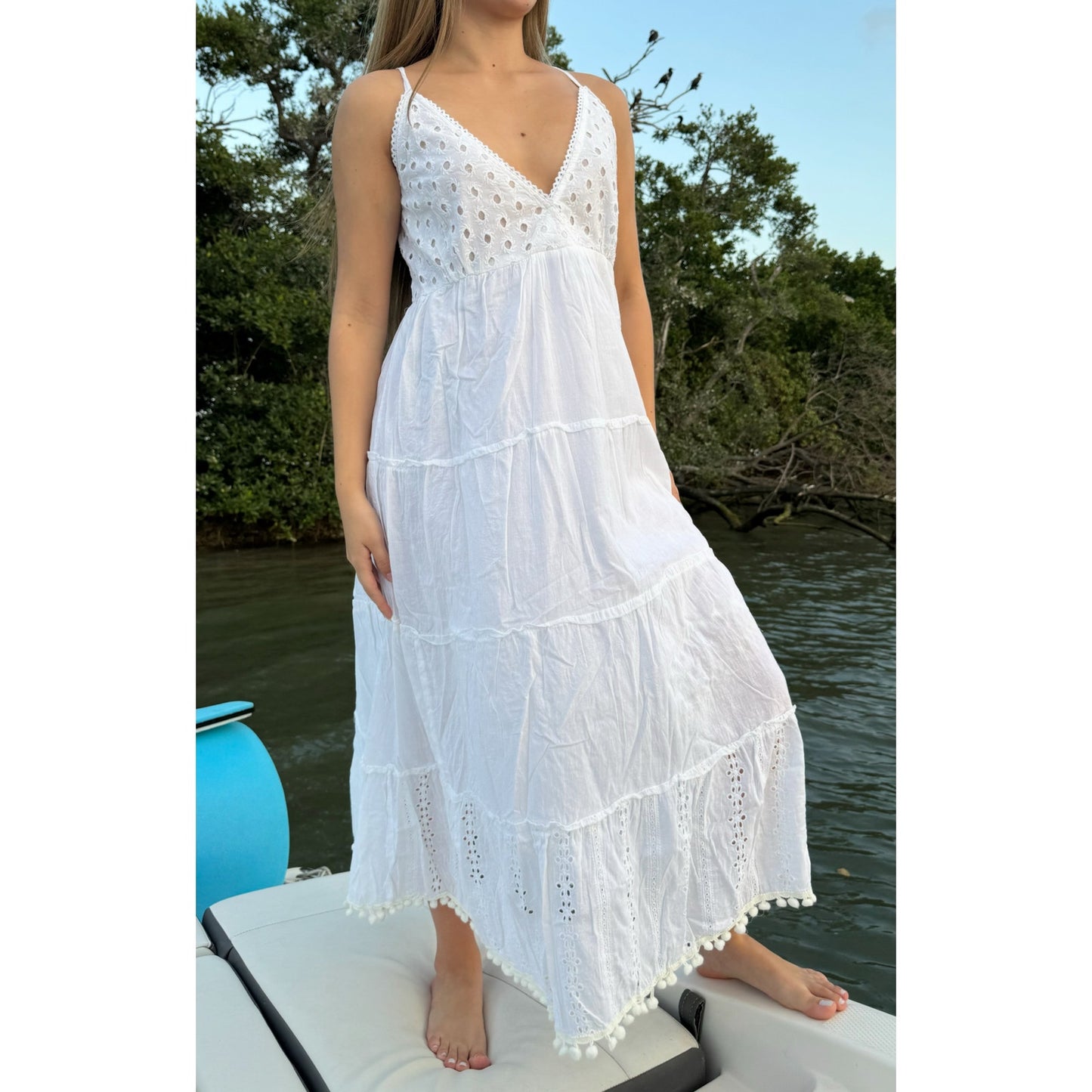 Trendy Dresses for Women White Casual Dress Sleeveless Long Dress