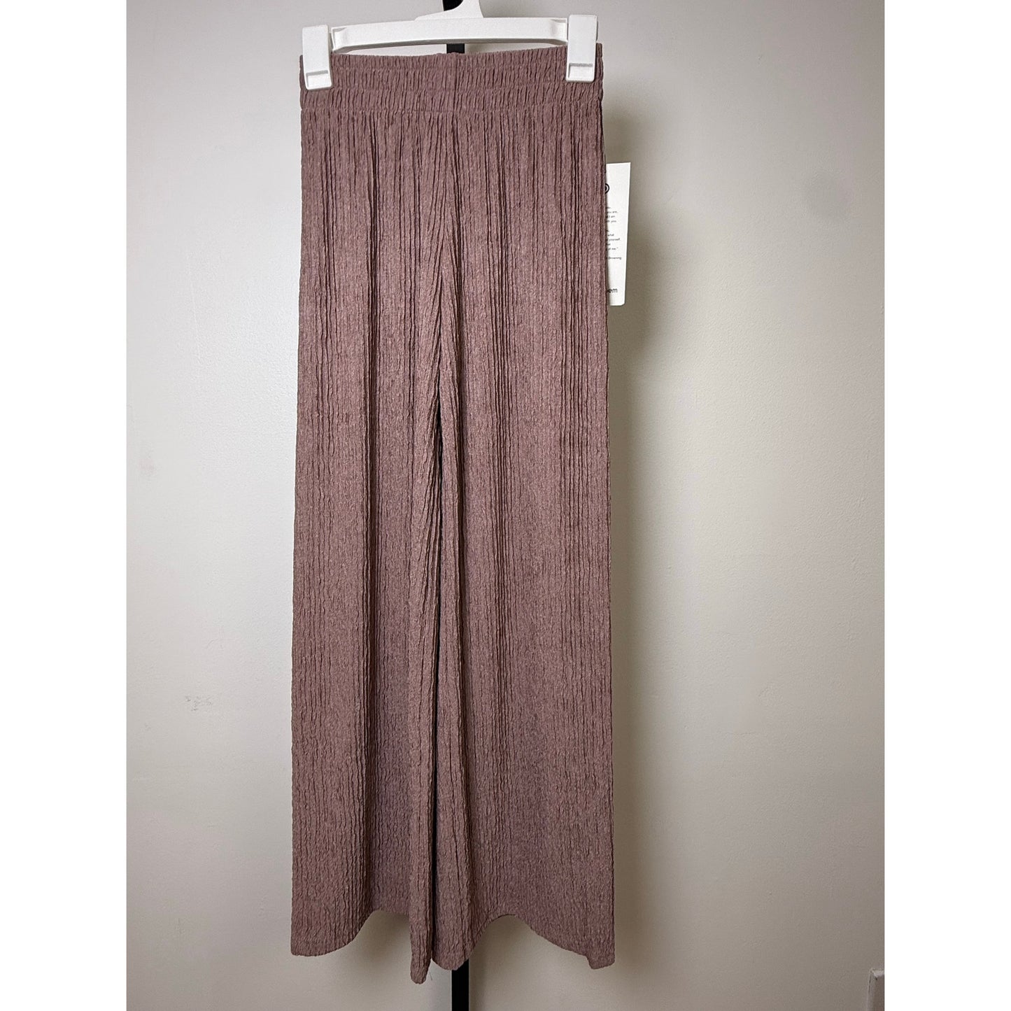 Crinkled Plisse Two-Piece Lounge Set