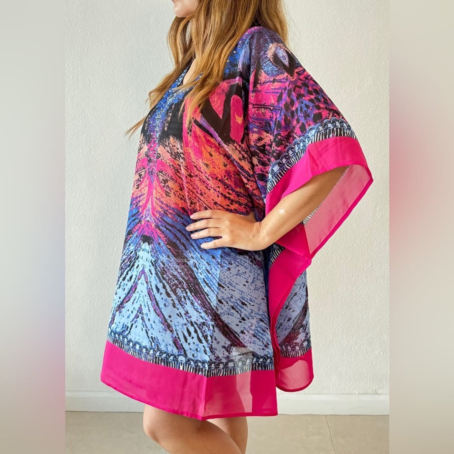 Bijoux Terner Geo pink and blue beachwear cover up