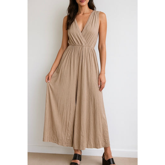 Chic Sleeveless Wide-Leg Jumpsuit – Beige / Neutral