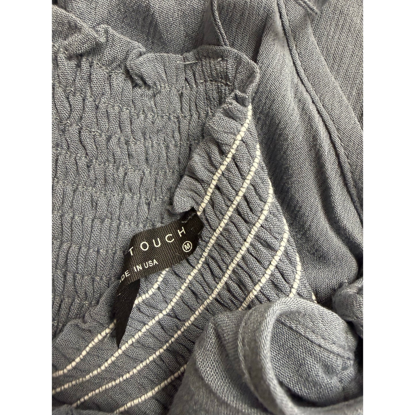 WOVEN SOLID FRONT RUCHED ROUND HEMMING MIDI JUMPSUIT.
100% RAYON GAUZE