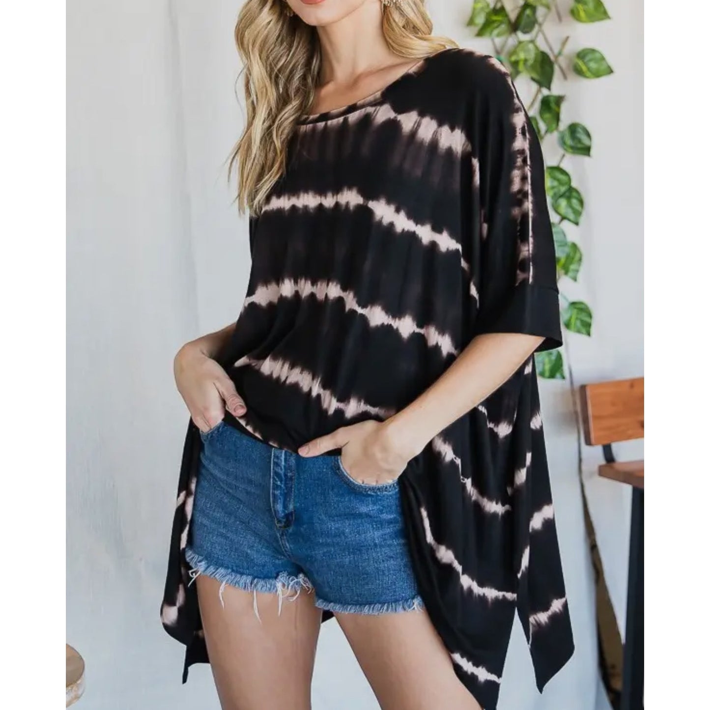 Striped tie dye round neck tunic