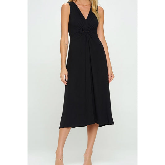 PRE-WASHED SOLID GAUZE SLEEVELESS DEEP V-NECK FRONT KNOT MAXI DRESS.
100% RAYON