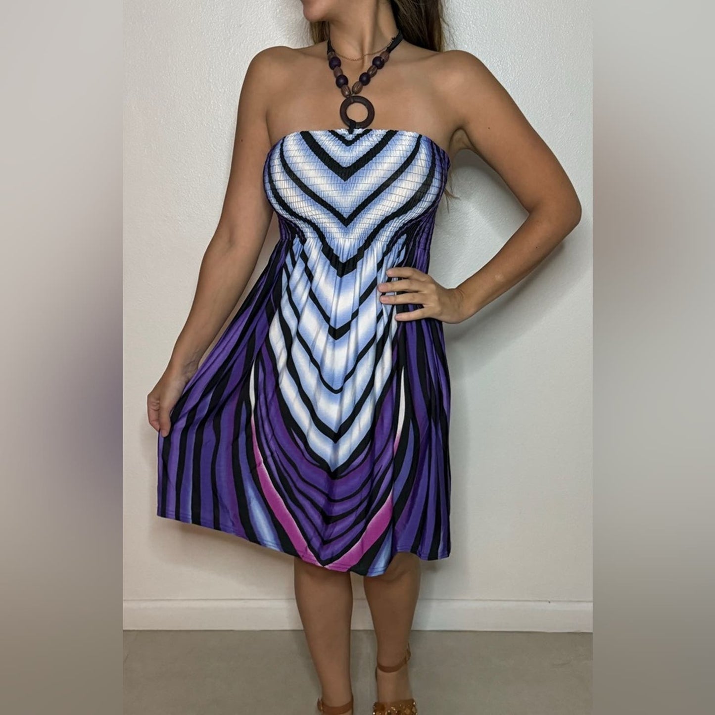 Strapless short Dress 95% polyester 5% Spandex