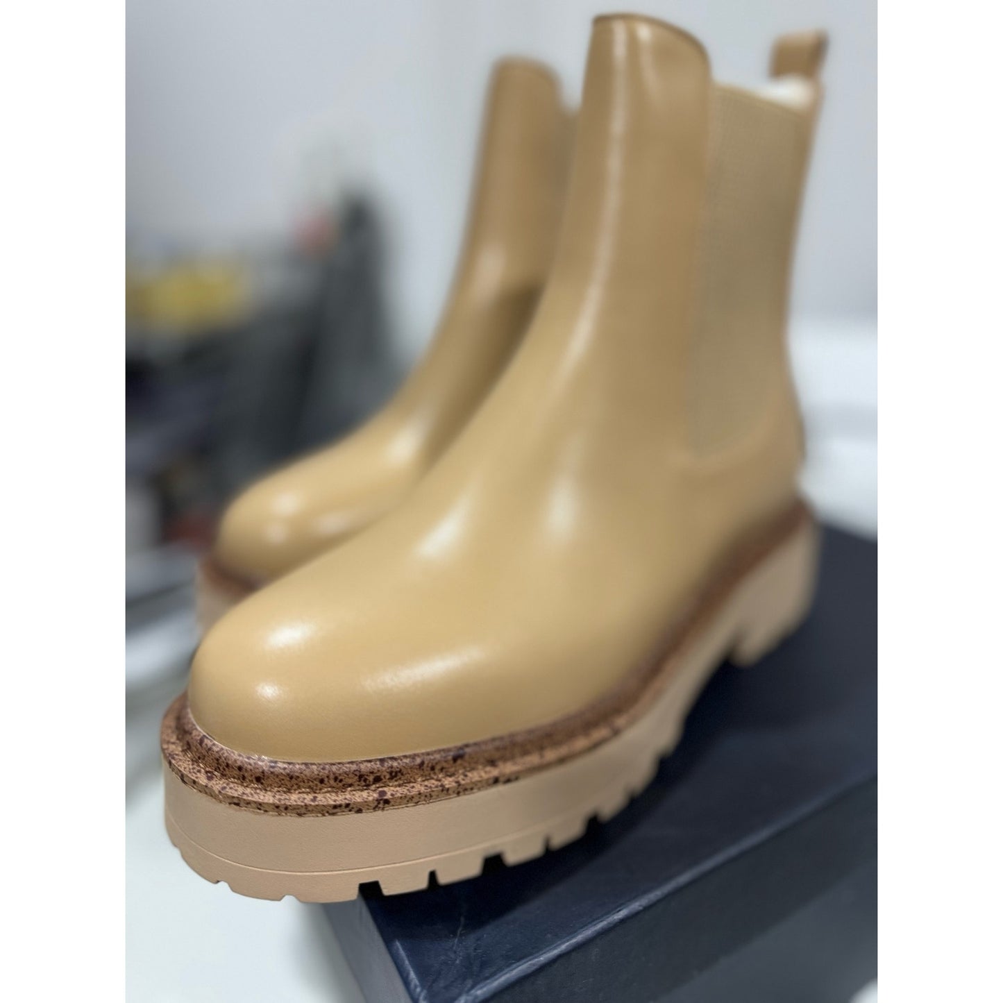 MUCCCUTE Trendy Chelsea Boots for Women Fashion Ankle Boots Platform Chunky