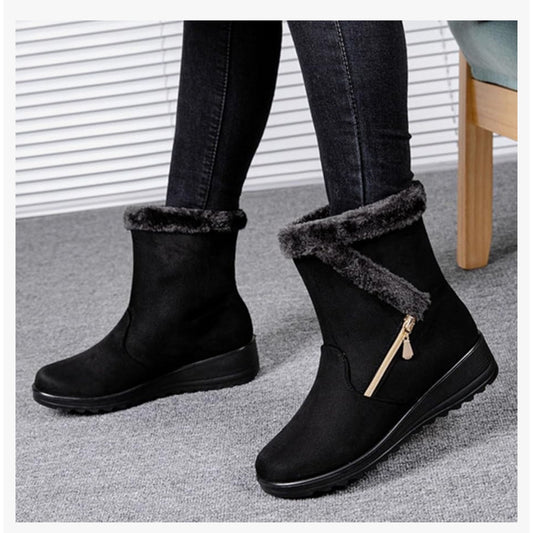 Snow Boots for Women Fur Lined Warm Plush Winter Boots Platform Anti Slip Zipper