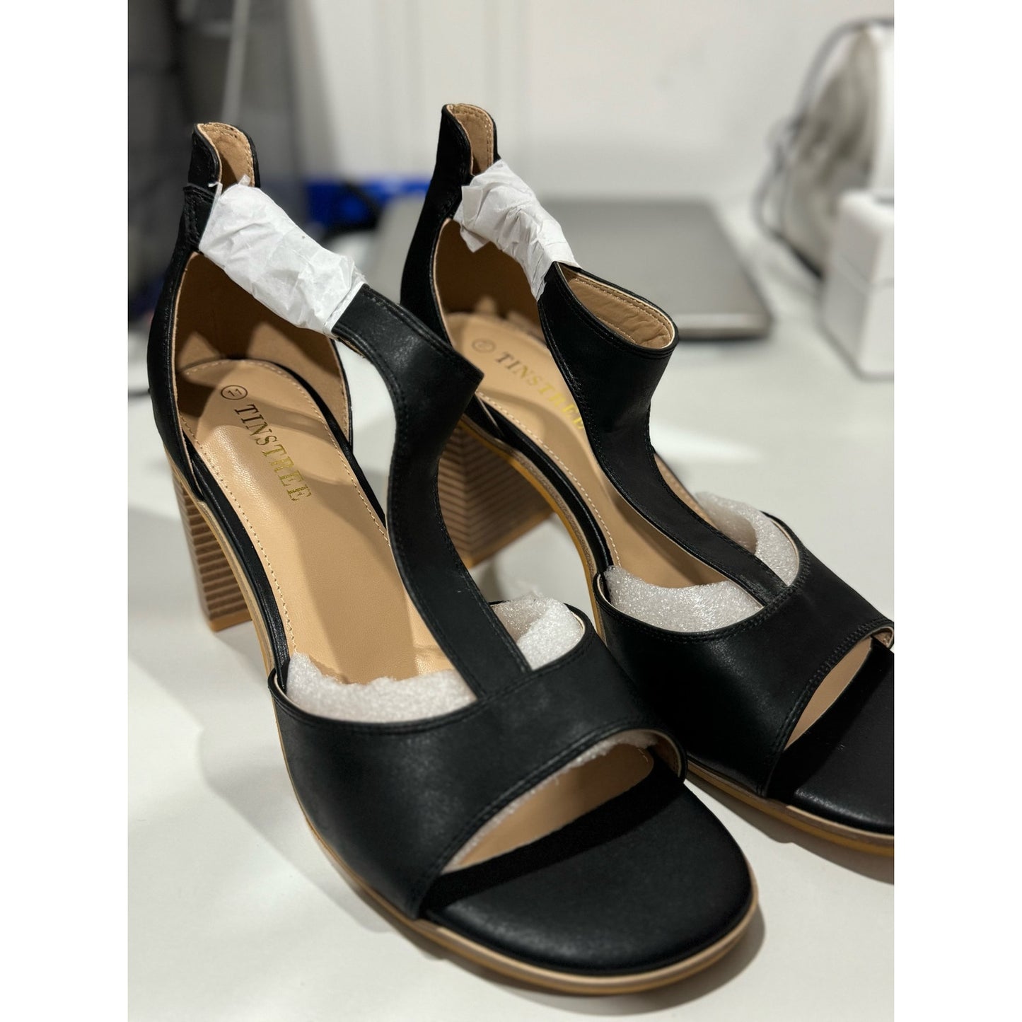 TINSTREE Block Heels, Women's T-Strap Open Toe Sandal Heeled Dressy Low Wedge