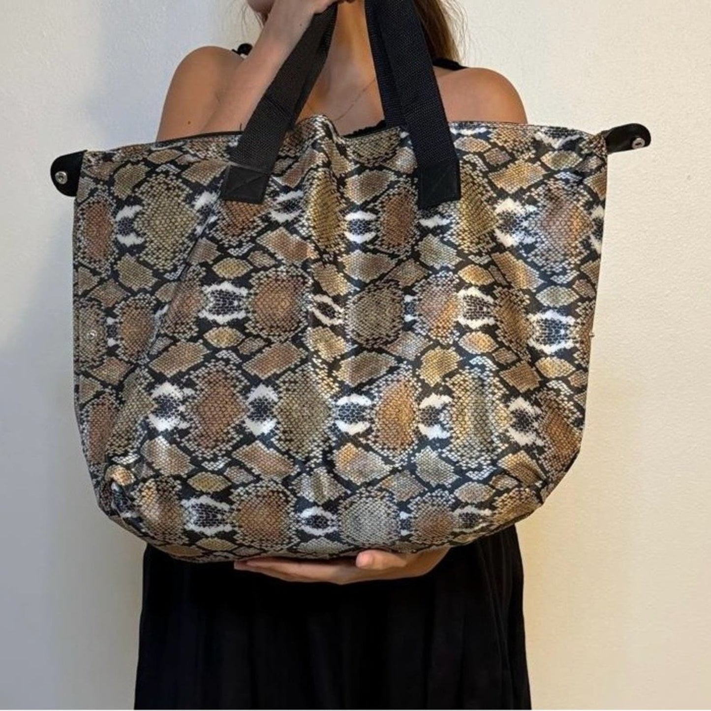 Animal Print Beach-pool tote bag