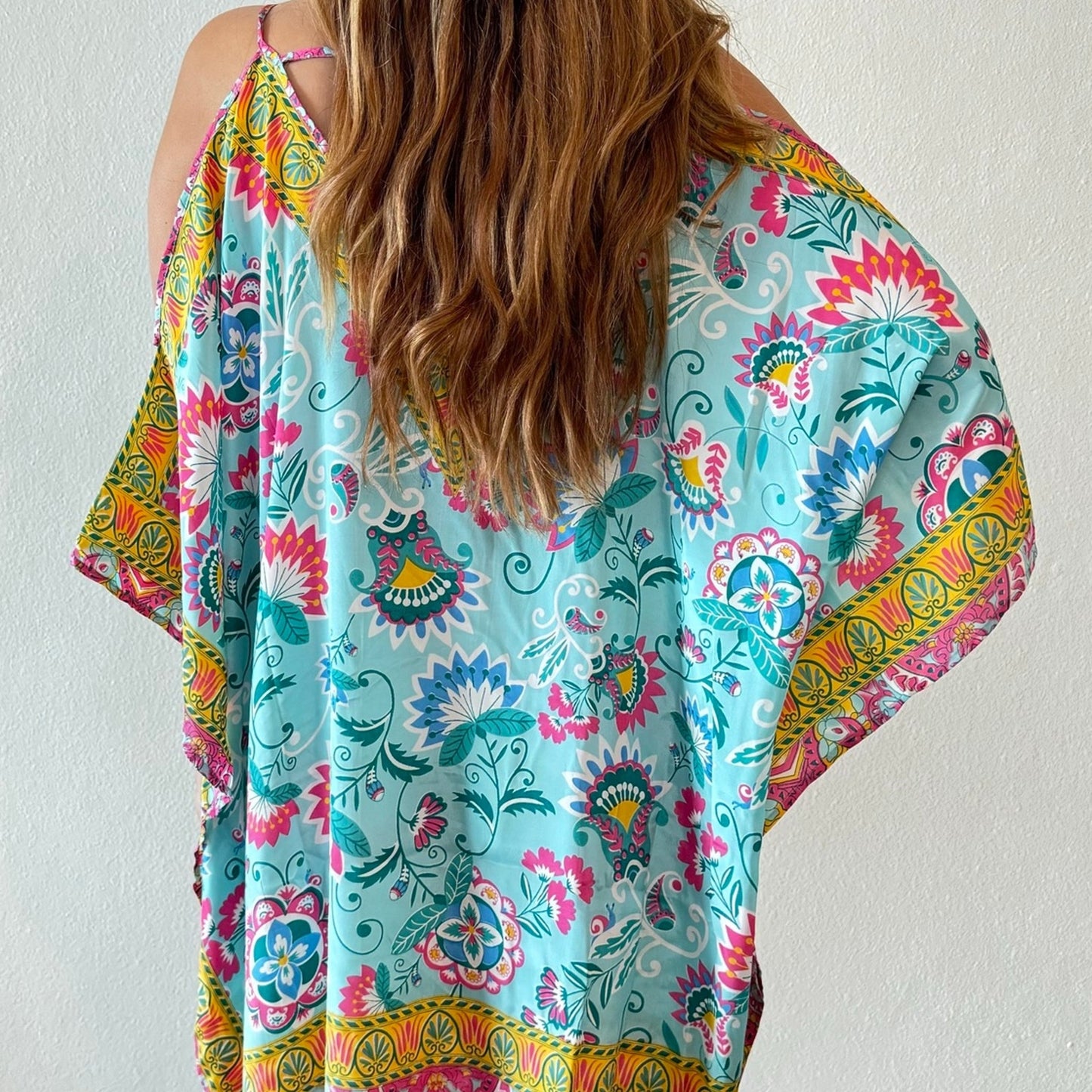 Cold shoulder one size dress