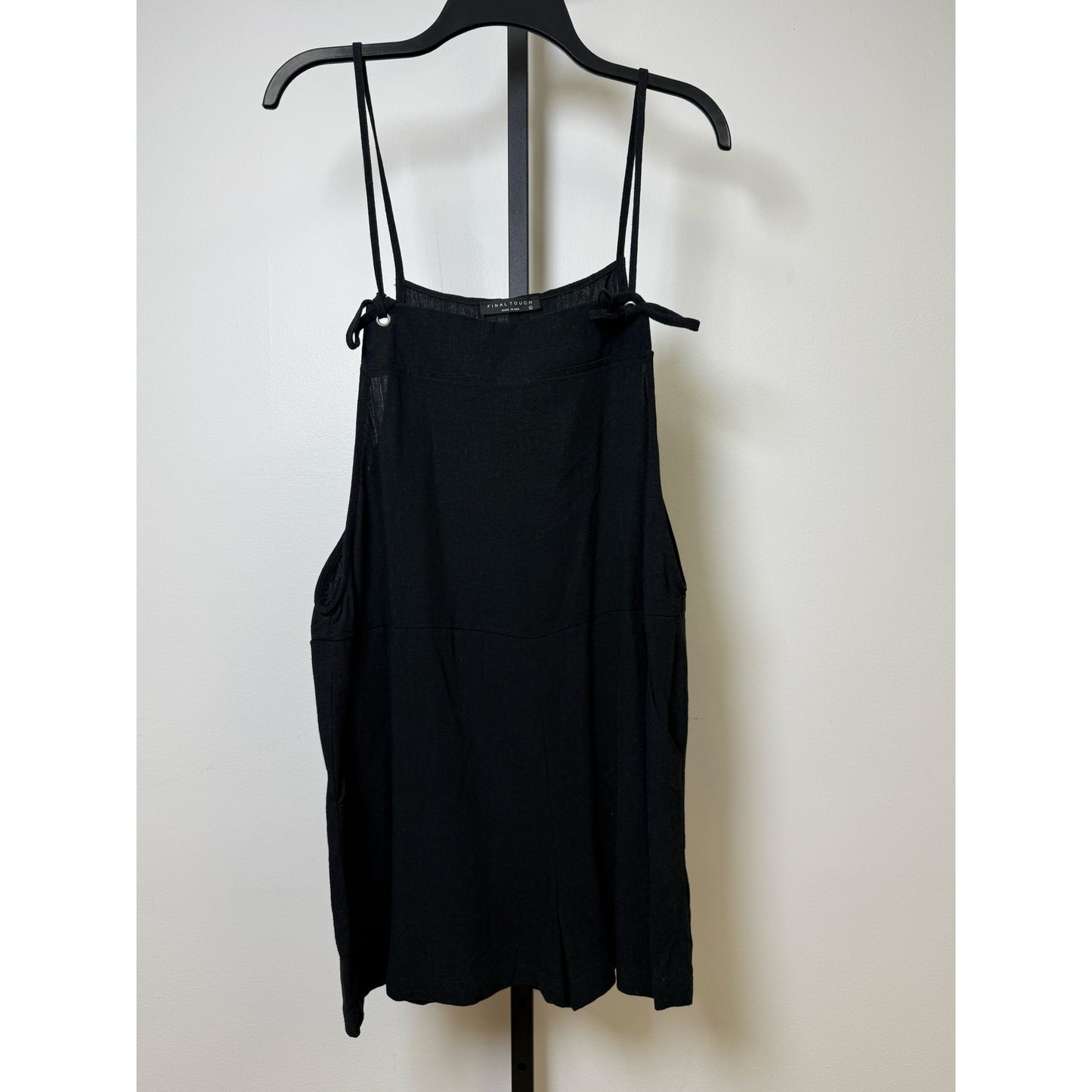 Black Open-Back Romper – NWOT
