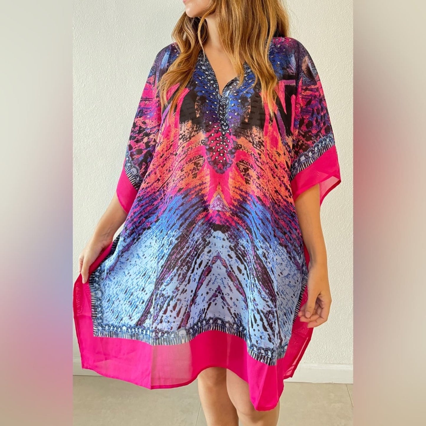 Bijoux Terner Geo pink and blue beachwear cover up